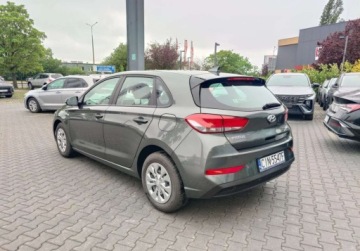 Hyundai i30 III Hatchback Facelifting 1.5 T-GDI 48V 160KM 2021 Hyundai i30 2021 1.5T-GDI 160KM 48V Classic Plus 45.595km Salon Polska 1wl, zdjęcie 30