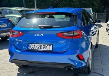 Kia Ceed III Hatchback Facelifting  1.5 T-GDI 160KM 2023 Kia Ceed wersja M z silnikiem 160KM 7DCT dostepny OD REKI 1.5 Benzyna, zdjęcie 7