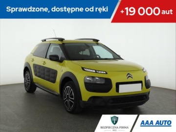 Citroen C4 Cactus Crossover 1.2 PureTech 82KM 2015 Citroen C4 Cactus 1.2 PureTech, Salon Polska