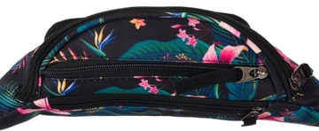 Спортивная поясная сумка с широким набедренным ремнем и вместительными карманами.