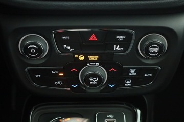 Jeep Compass II SUV 1.4 Multiair 170KM 2018 Jeep Compass 1.4 MultiAir, Salon Polska, zdjęcie 10