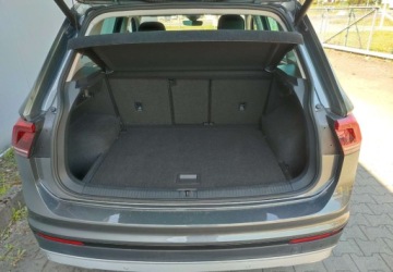 Volkswagen Tiguan II SUV 2.0 TSI 230KM 2019 Volkswagen Tiguan Volkswagen Tiguan II 2.0 Offroad ,serwis 2.0 Benzyna, zdjęcie 11