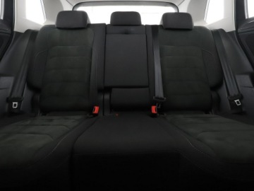 Volkswagen Tiguan II SUV 2.0 TDI 150KM 2019 Volkswagen Tiguan LED klima auto grzane fotele, zdjęcie 17