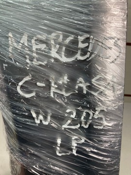 BLATNÍK LEVÝ PŘEDNÍ MERCEDES TŘÍDA C W205 A205