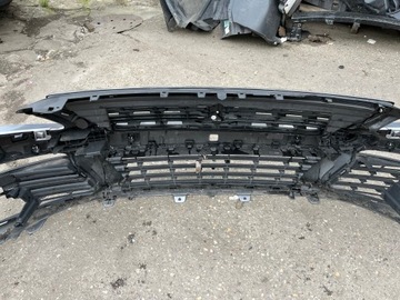 Решетка переднего бампера PEUGEOT 308 T9 LIFT