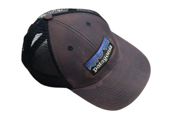PATAGONIA__P-6 LOGO TRUCKER HAT__CZAPKA Z DASZKIEM