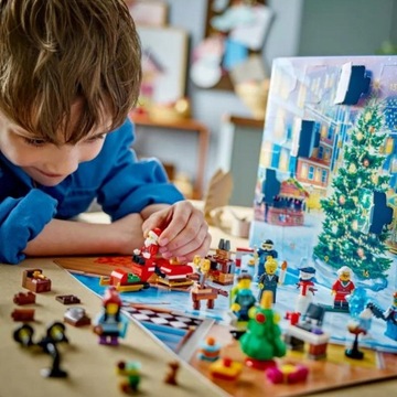 PREZENT DLA DZIECKA LEGO CITY KALENDARZ ADWENTOWY ZABAWKA 5-12 LAT