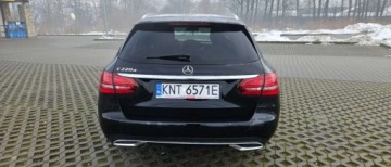 Mercedes Klasa C W205 Kombi Facelifting 2.0 220d 194KM 2018 Mercedes-Benz Klasa C Mercedes-Benz Klasa C 220 d 9G-TRONIC Exclusive 2.0, zdjęcie 5