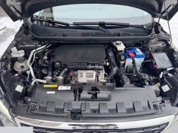 Peugeot 308 II SW 1.2 PureTech 130KM 2017 Peugeot 308 1.2 PureTech 130km GPF Stop &amp; Start Active Business-Paket 2017r, zdjęcie 26