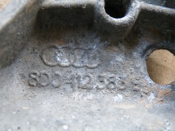 Audi A6 C5 A4 B5 mocowanie uchwyt amortyzatora prawy lewy przód 8D0412383E
