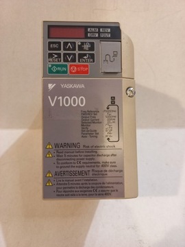 Falownik jednofazowy YASKAWA 0,75 kW 3,3 A V1000 CIMR-VCBA0003BAA