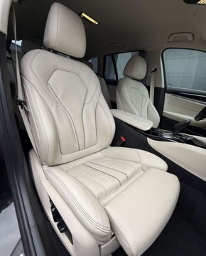 BMW Seria 5 G30-G31 Touring Facelifting 2.0 520d 190KM 2021 BMW Seria 5 520d Luxury Line KAMERA AMBIENTE serwisowany Bezwypadkowy, zdjęcie 28