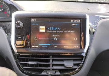 Peugeot 208 I Hatchback 5d Facelifting 1.6 BlueHDi 75KM 2017 Peugeot 208 2017r, Salonowy. 1.6 HDI. Uszkodzony przod. Jezdzi. 1.6 75KM, zdjęcie 12