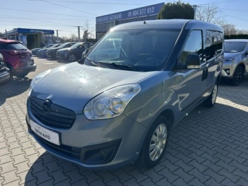 Opel Combo D Tour 1.4 95KM 2014 Opel Combo 1.4i 2Fast bardzo zadbany,serwisowany, zdjęcie 14