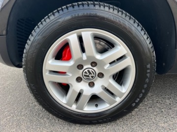 Volkswagen Touareg I 3.0 TDI 225KM 2006 Volkswagen Touareg V6 4X4 AUTOMAT SKORY PARKTRONIC NAWIGACJA SOLARDACH EL., zdjęcie 30