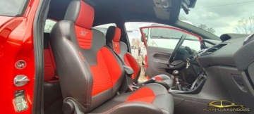 Ford Fiesta VII Hatchback 3d ST 1.6 EcoBoost 182KM 2015 Ford Fiesta ST 1.6 200KM 1.6 Benzyna 183KM, zdjęcie 8