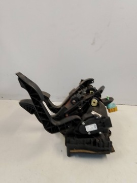 FIAT 500X ПЕДАЛЬ ГАЗОВОГО ТОРМОЗА 6PV010175