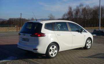 Opel Zafira C Tourer 1.6 CDTI ecoFLEX 120KM 2014 Opel Zafira 1.6CDTI 120KM 7osobowy Oryginalny przebieg Nowy rozrzad Zero k, zdjęcie 6