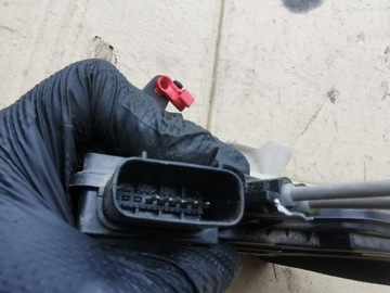 KIA OPTIMA III ZÁMEK DVEŘE PRAVÝ ZADNÍ 5PIN