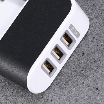 УНИВЕРСАЛЬНОЕ ЗАРЯДНОЕ УСТРОЙСТВО ПЕРЕМЕННОГО ТОКА С ТРИ USB-ПОРТАМИ