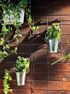 Решетка настенная черная стальная 35х120см + ручки