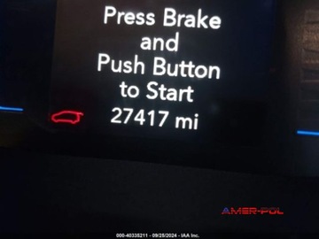 Chrysler Voyager V 2022 Chrysler Voyager 2022 r.3,6L LX 3.6 Benzyna 287KM, zdjęcie 6