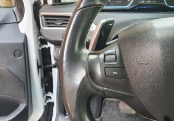 Peugeot 2008 I 2014 Peugeot 2008 Allure LED Nawigacja GetHelp 1.2 Benzyna 82KM, zdjęcie 17