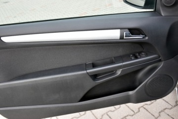 Opel Astra H Hatchback 5d 1.8 ECOTEC 140KM 2006 Opel Astra H GTC Sport 1.8 16V 140KM Wyposażona, Zadbana, BEZ Wkładu ZOBACZ, zdjęcie 13