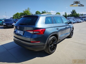 Skoda Kodiaq I SUV 2.0 TDI 190KM 2018 Skoda Kodiaq 2,0 TDI 4X4 190KM skora navi alu pdc kamera 7 osobowy oplacony, zdjęcie 5
