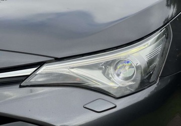 Toyota Avensis III Wagon Facelifting 2015 1.8 Valvematic 147KM 2017 Toyota Avensis 1,8 147KM Xenon Climatronic NAVI Kamera LED ASO Dla wymagaj, zdjęcie 8