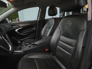 Opel Insignia I Sedan 1.8 Twinport ECOTEC 140KM 2009 Insignia 1.8 Edition, zdjęcie 12