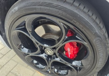 Alfa Romeo Giulia II Sedan Facelifting 2.0 Turbo 280KM 2023 Alfa Romeo Giulia 2,0 Benzyna 280 KM Q4 Veloce Ti Automat 4x4 GWARANCJA Za, zdjęcie 16