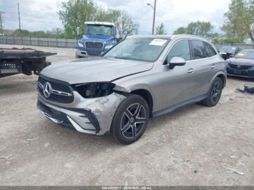 Mercedes GLC C254/X254 2024 Mercedes-Benz GLC 300 4Matic Suv 2024 2.0l 2.0 Benzyna 255KM, zdjęcie 1