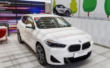 BMW X2 F39 2022 BMW X2 sDrive18i M Sport 1.5 Benzyna 136KM, zdjęcie 2