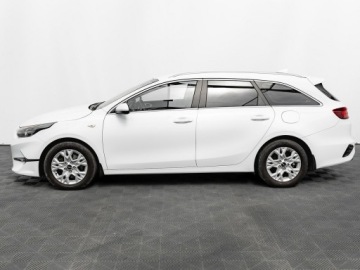 Kia Ceed III Kombi Facelifting 1.0 T-GDI 120KM 2022 Kia Cee'd WD0977U#1.0 T-GDI M K.cofania 2 stref, zdjęcie 8