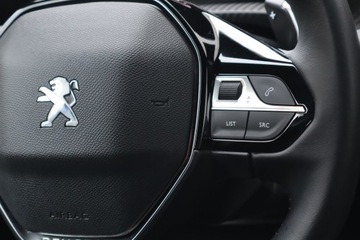 Peugeot 2008 II SUV 1.2 PureTech 130KM 2023 Peugeot 2008 1.2 PureTech, Salon Polska, zdjęcie 16