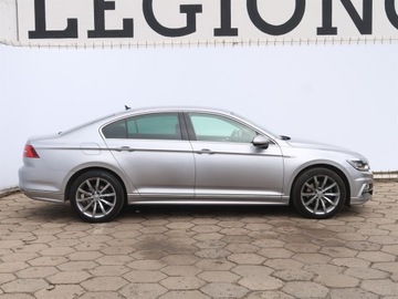 Volkswagen Passat B8 Limousine 2.0 TDI BlueMotion SCR 190KM 2018 VW Passat 2.0 TDI, Salon Polska, 187 KM, 4X4, zdjęcie 5