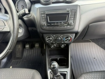 Suzuki Swift VI Hatchback 1.2 DualJet 90KM 2017 Suzuki Swift 1,2 benzyna 90KM, zdjęcie 10