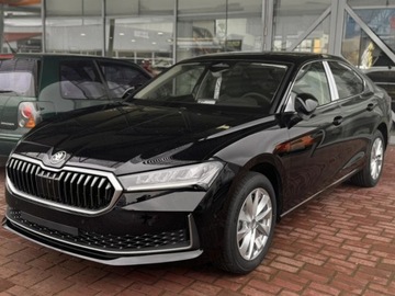 Skoda Superb III Liftback Facelifting 1.5 TSI 150KM 2025 SKODA Superb Selection 1.5 TSI mHEV DSG Sedan 150KM 2025, zdjęcie 2