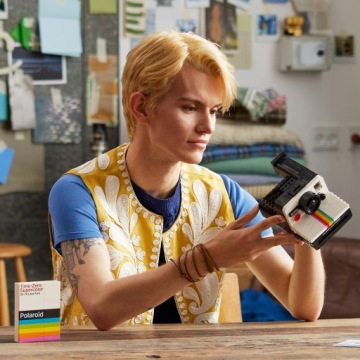 LEGO Ideas (21345) Камера Polaroid OneStep SX-70