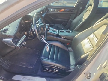 Porsche Panamera II Liftback 3.0 330KM 2018 Porsche Panamera 2018r. Panamera 4, 3.0L 3.0 Benzyna 330KM, zdjęcie 6