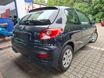 Peugeot 206 Hatchback 1.1 60KM 2010 Peugeot 206 Klimatyzacja bez rdzy 1.1 Benzyna 60KM, zdjęcie 8