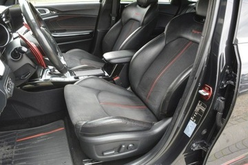 Kia Proceed Shooting Brake 1.6 T-GDI 204KM 2019 Kia Pro Cee&#039;d 1.6 Turbo GT panorama FULL LED, zdjęcie 14