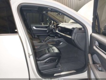 Porsche Cayenne III 2024 Porsche Cayenne 2024r., 3.0l, od ubezpieczalni 3.0 Benzyna 248KM, zdjęcie 8