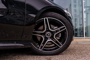 Mercedes CLA C118/X118 Shooting Brake Facelifting 1.3 200 163KM 2024 CLA 200 AMG Line Shooting Brake 1.3 (163KM) 2024, zdjęcie 14