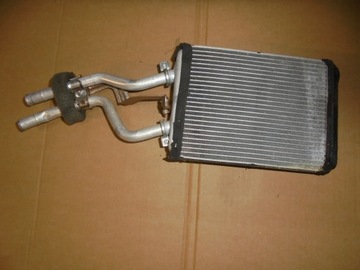 TOYOTA HIACE 06-12 CHLADIČKA RADIÁTORU