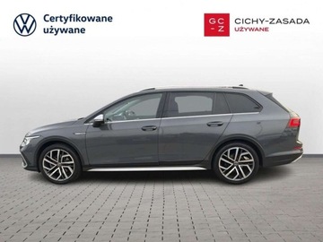 Volkswagen Golf VIII Alltrack 2.0 TDI 200KM 2022 Volkswagen Golf Alltrack LED Matrix Harman Kardon Hak Kamera Cofania Faktu, zdjęcie 1