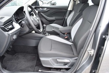 Skoda Kamiq Crossover Facelifting 1.0 TSI 115KM 2024 Skoda Kamiq SalonPL 1.0TSI 115KM Selection Kamera Kessy Tempomat Smartlink, zdjęcie 28