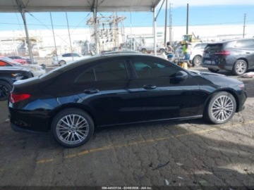 Mercedes CLA C118/X118 2021 Mercedes-Benz CLA 250 2021, 2.0L R4 221KM, auto odpala i jezdzi, od ubezpi, zdjęcie 5