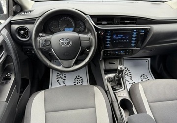 Toyota Auris II Touring Sports Facelifting 1.4 D-4D 90KM 2015 Toyota Auris Salon Polska. Serwis ASO, FV-VAT 23 1.4 Diesel 90KM, zdjęcie 3